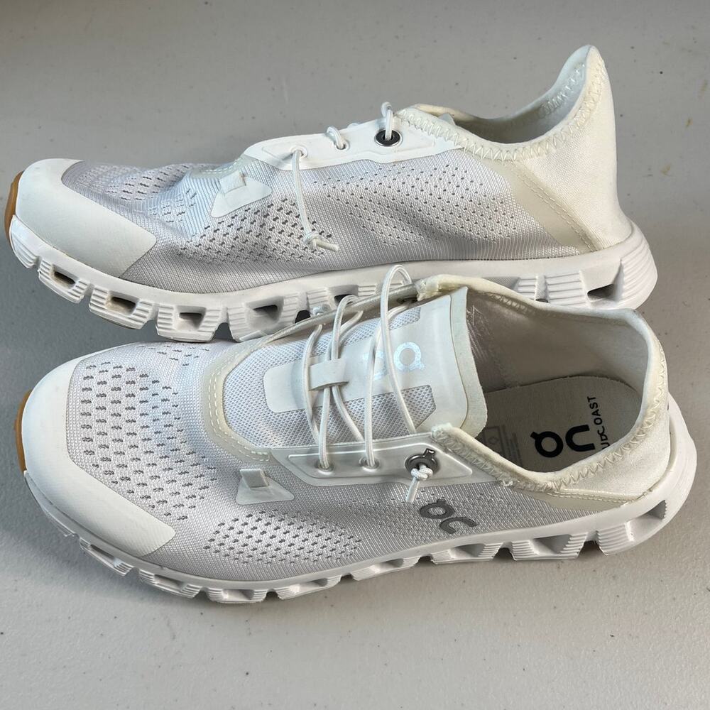 On Cloud 6 Coast White Glacier Lightweight Breathable Zero Gravity Womens US 6.5 - Picture 3 of 9